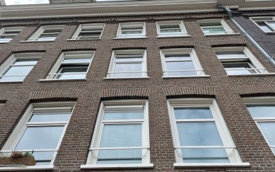 Mag een makelaar geld rekenen als hij je helpt aan een huurwoning?